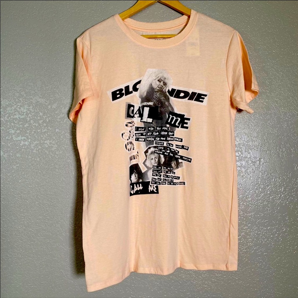 Women’s Large * Blondie Tee * NWT